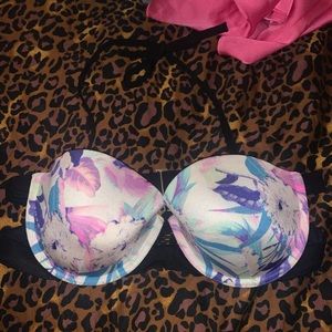 Victoria’s Secret bikini top